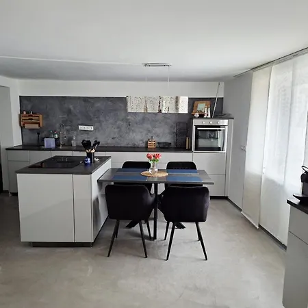 Altstadthaus Mit Sauna, 2 Etagen, Fuer 5 Personen Feriehus *
